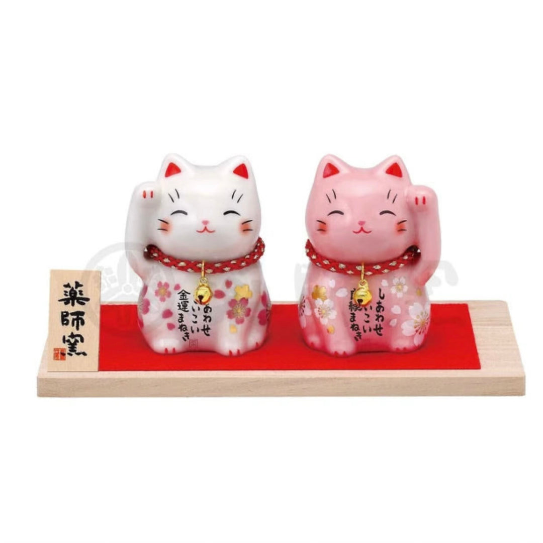Yakushigama Lucky Cat, cherry blossoms in full bloom colorful good luck and fortune #7819