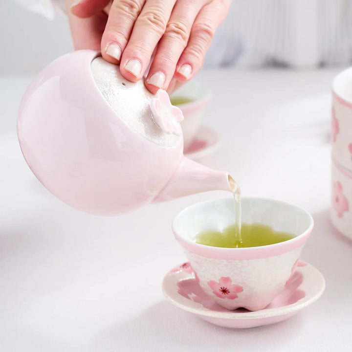 Tasei Kiln Pale Pink Iridescent Cherry Blossom Teapot – 225 ml Tasei Kiln