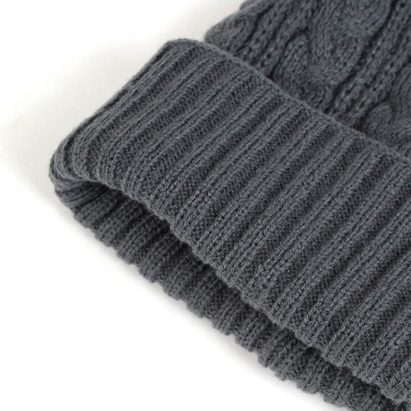 【Pre-Order】PEANUTS Snoopy Cable-Knit Pom-Pom Beanie PEANUTS