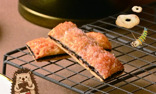 Heart-shaped bread with a retro-style crispy chocolate filling (5 pieces) Yui mart