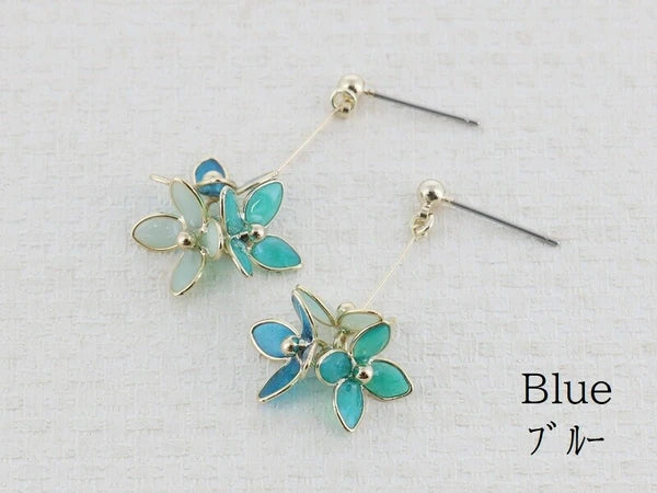 JUNO[Titanium Earrings] Hydrangea Pattern Earrings