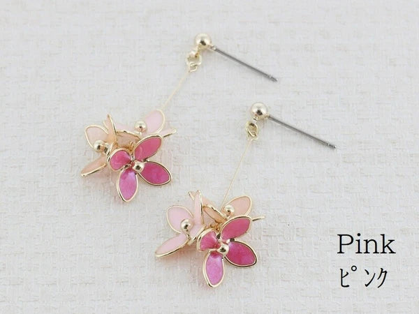 JUNO[Titanium Earrings] Hydrangea Pattern Earrings