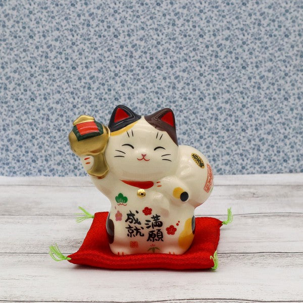 Yakushigama treasure bag maneki neko lucky cat detail image #7893