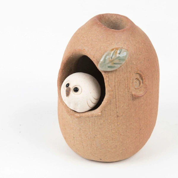 Fiery red owl-shaped mini vase, Shigaraki ware, Made in Japan MEIZAN