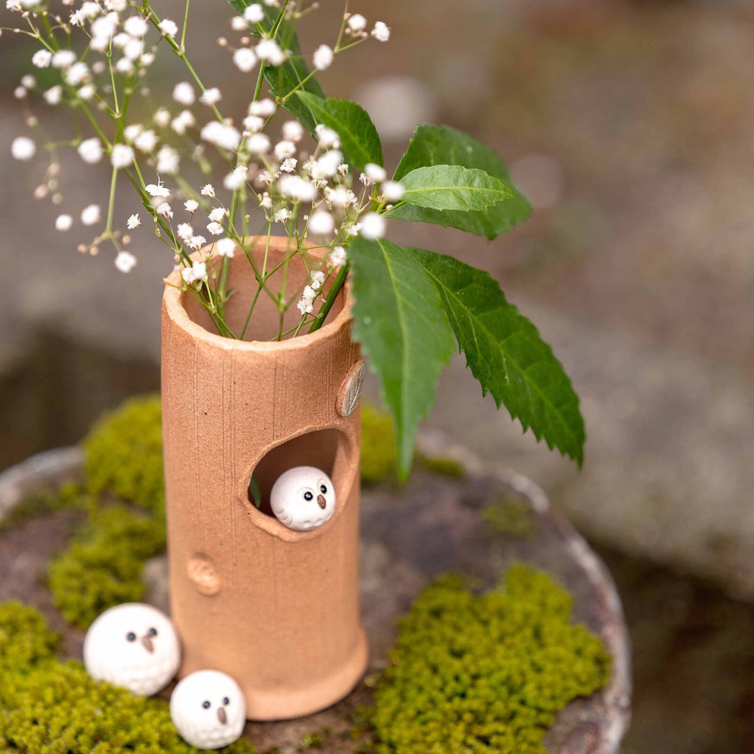 Shigaraki ware owl vase with handmade ceramic finish detail