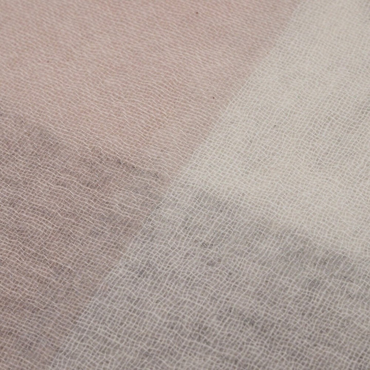 Lune jumelle lightweight cashmere modern-check stole – product view 8