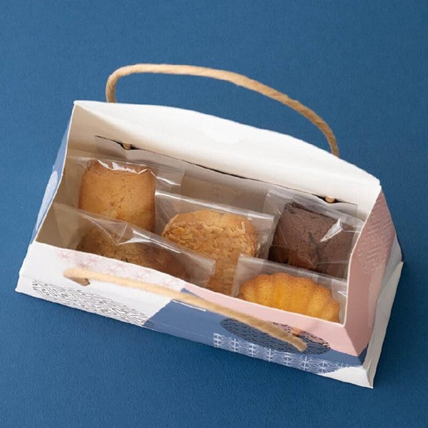 HEADS Japanese Pattern Flap Paper Gift Bag with Gold Tassel HEADS