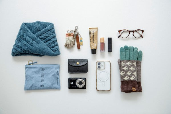 Testava knit snood winter accessory styling blue