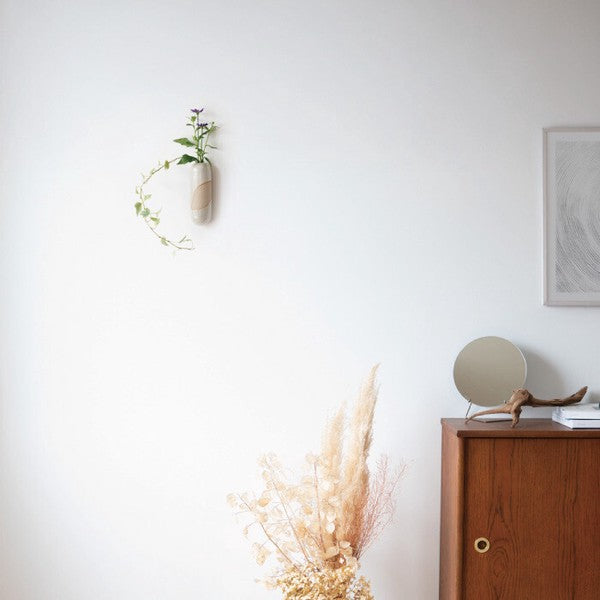 Ivory Tawara wall vase in a calm minimalist interior