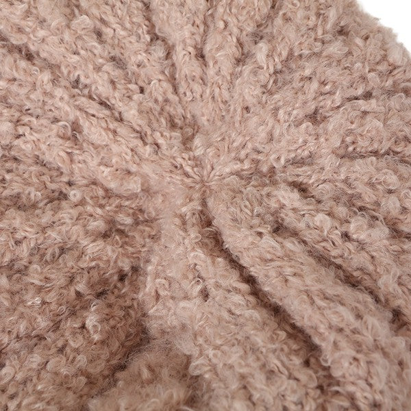 【Pre-Order】Moz Charm Knit Beanie Moz