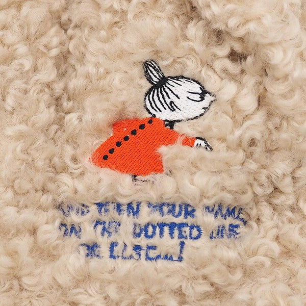 MOOMIN boa fur bucket hat adjustable fit detail
