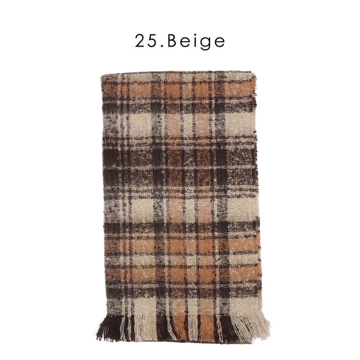 Lune jumelle boucle shaggy check stole – product view 3
