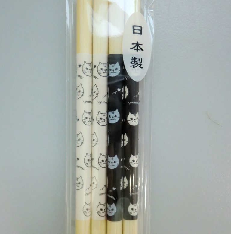 Minette cat cooking chopsticks patterns