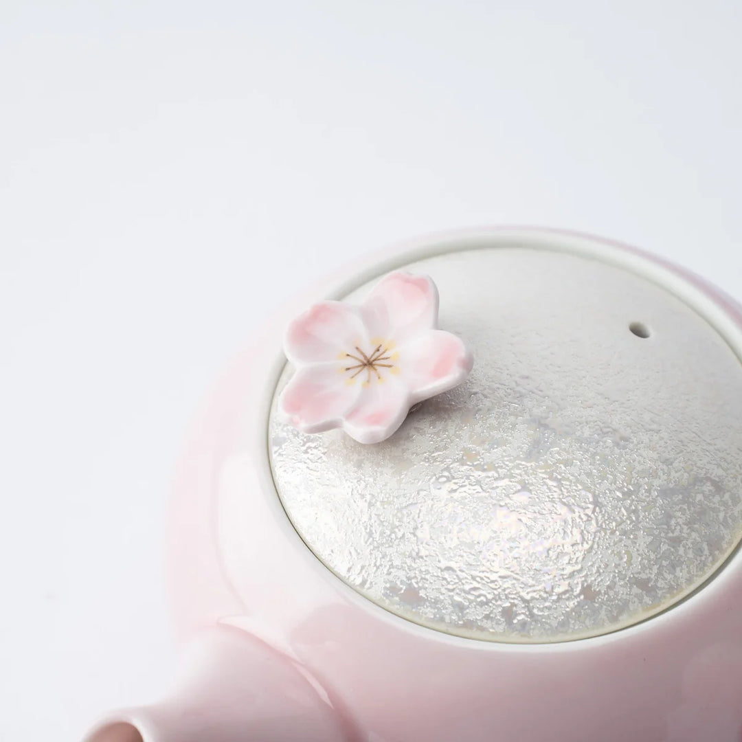 Tasei Kiln Pale Pink Iridescent Cherry Blossom Teapot – 225 ml Tasei Kiln