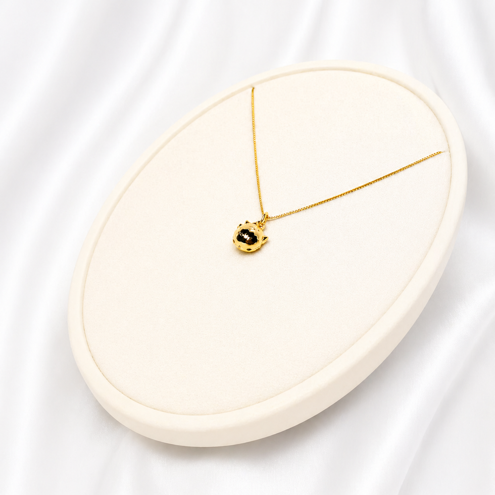 Smiling Cat Gold-Plated Pendant Necklace Yui mart