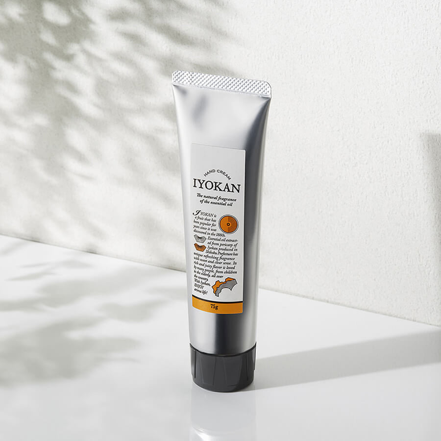 Daily Aroma Japan Iyokan Hand Cream 75g tube