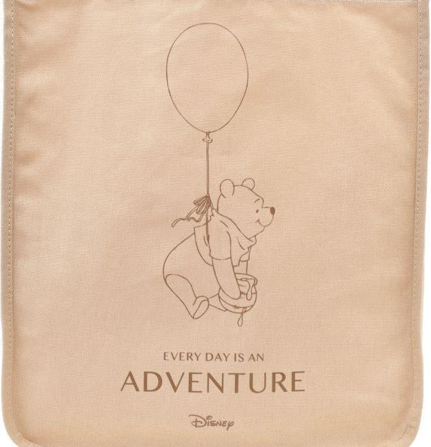 Disney Winnie the Pooh Basic Logo Every Day Is An Adventure print close-up