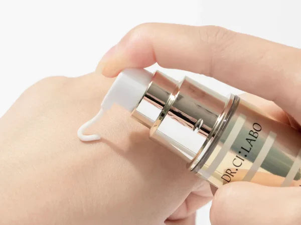 Dr.Ci:Labo VC377 Brightening Spot Treatment Essence 18g