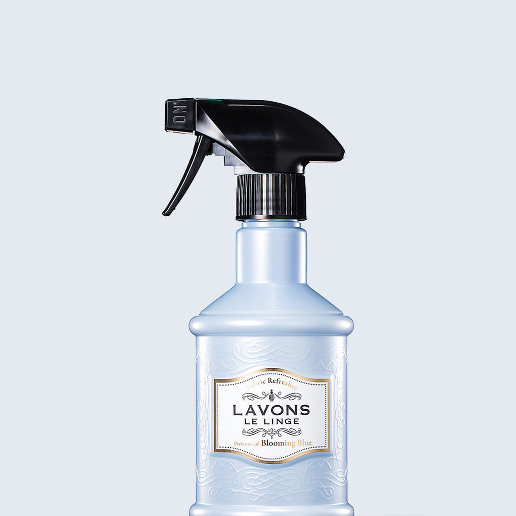 Lavons Le Linge Blooming Blue fabric refresher spray 370ml bottle
