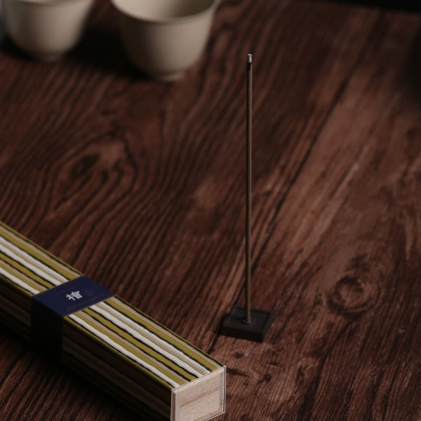 Nippon Code Kayuragi Kinmokusei Osmanthus Japanese Incense 40 Sticks