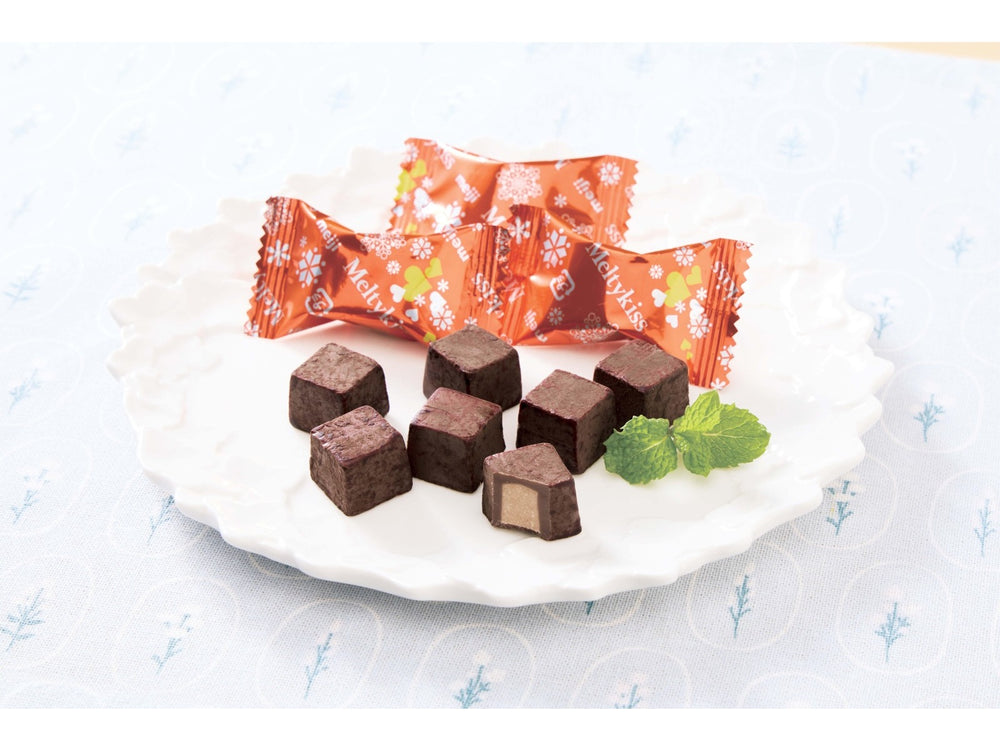 Meiji Meltykiss Rich Melting Caramel Chocolate gift box and product detail