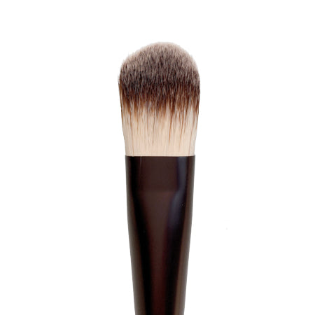 Close-up of Mitsuki liquid foundation brush soft bristles