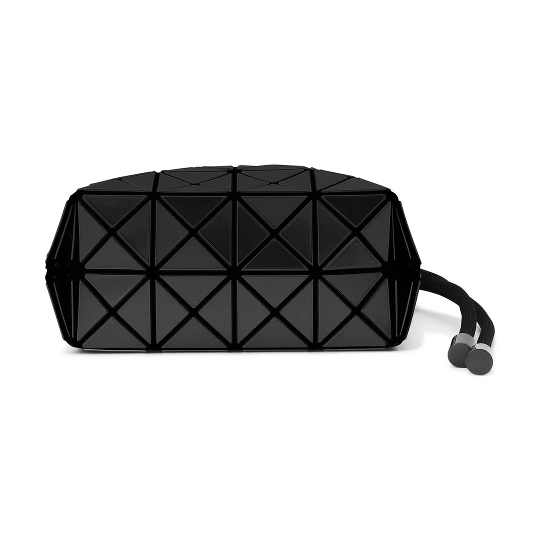 BAO BAO ISSEY MIYAKE WRING Black glossy geometric drawstring bag base view