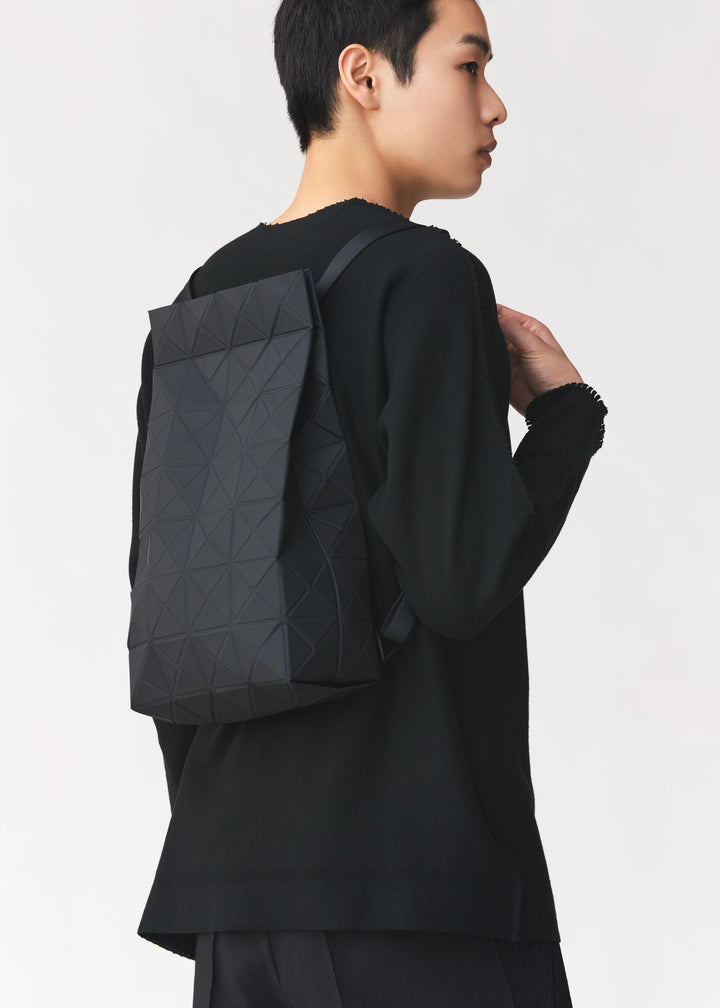 BAO BAO ISSEY MIYAKE TRACK, BLACK