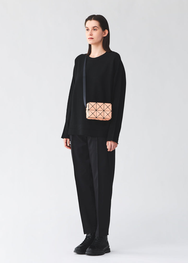 BAO BAO ISSEY MIYAKE CUBOID shoulder bag styling image