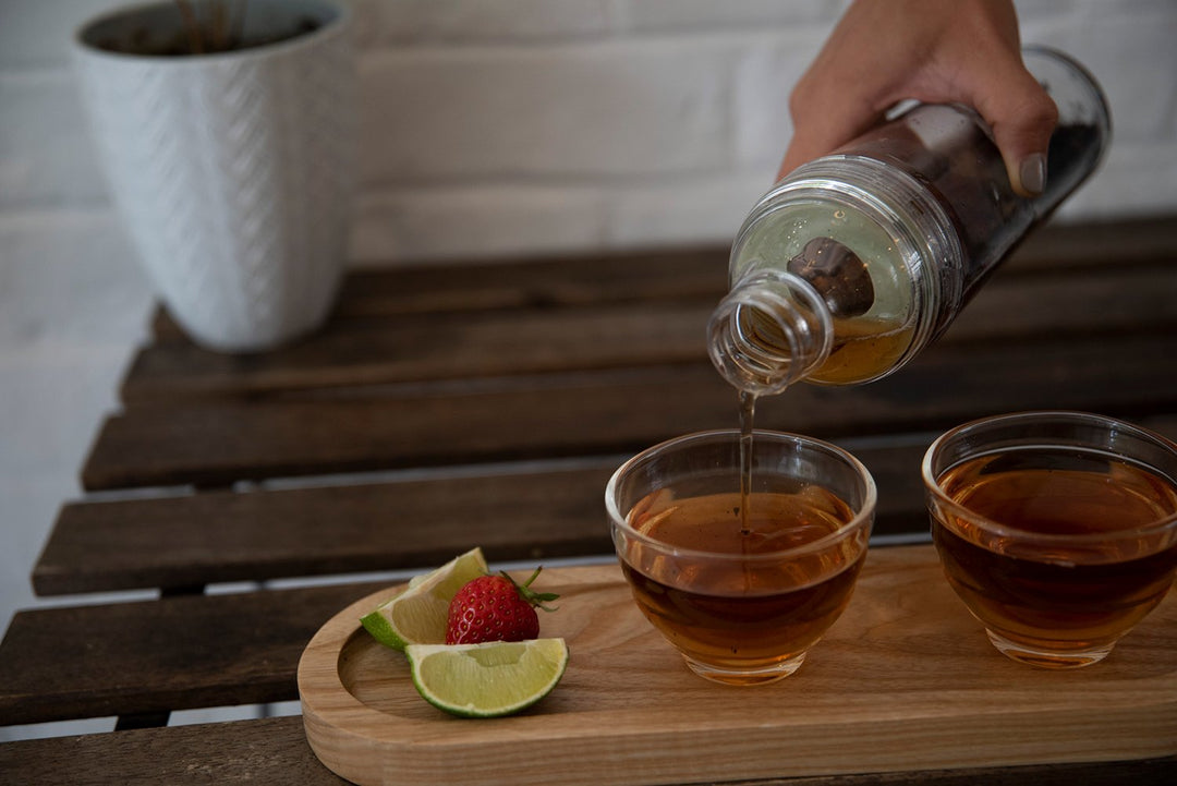 HARIO Filter-In Bottle Portable 400mL Smoky Green tea bottle in use