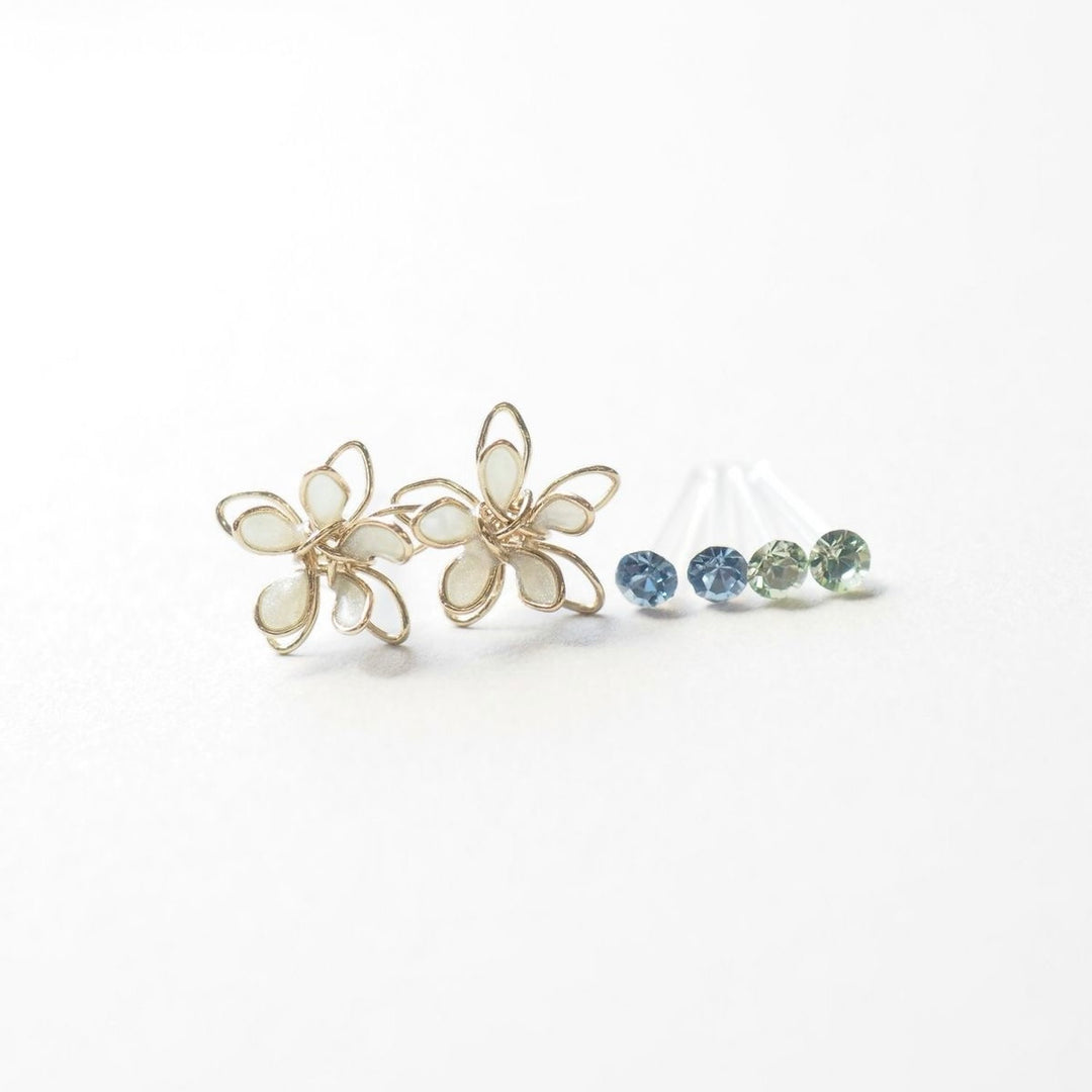 JUNO [Classic Popularity] Epoflower Antibacterial Resin Earring Set