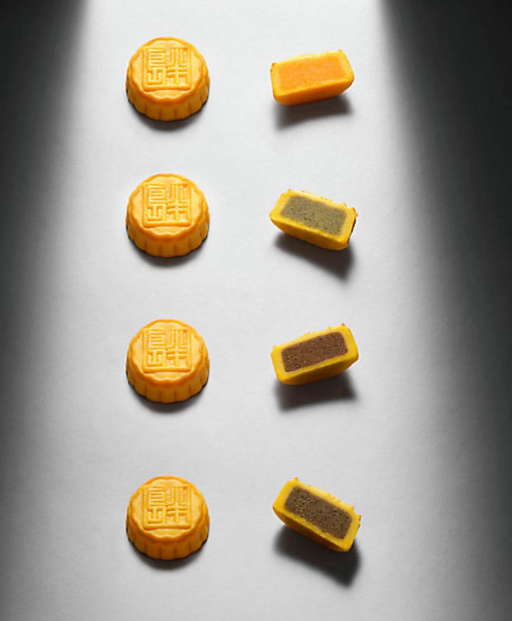 THE PENINSULA MINI EGG CUSTARD AND TEA FLAVOURED MOONCAKE - 6 PIECES