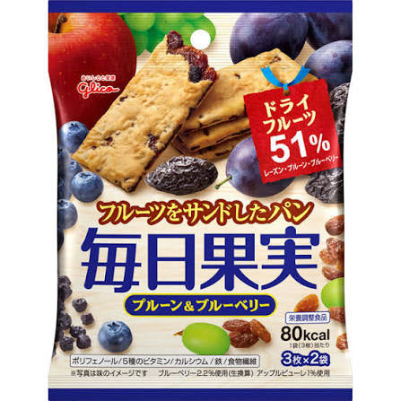 Ezaki Glico Daily Fruit Sandwich Cookies 49g