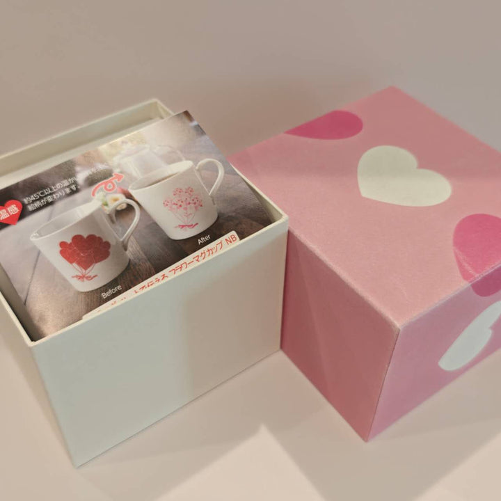 Heartwarming Flower-Shaped Mug [Color-Changing with Temperature, Mino Ware, Made in Japan]