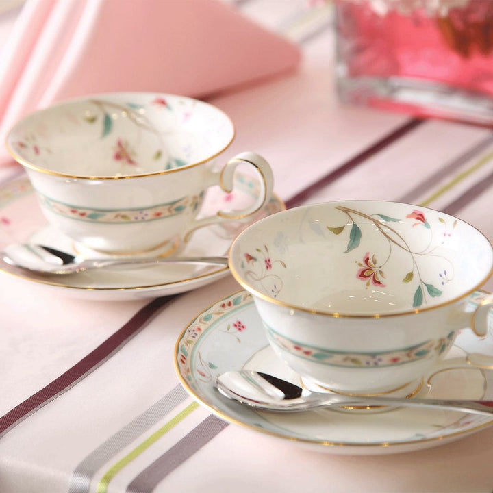 Noritake P50717A/4409-56 Cup & Saucer (Color Changing Pair Set) (Both Coffee & Tea), 7.5 fl oz (215 cc), Flower Chisel, 2 Guests, Pink, Blue, Bone China Yui mart