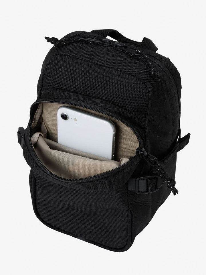 The North Face Lightweight Versatile Crossbody Bag