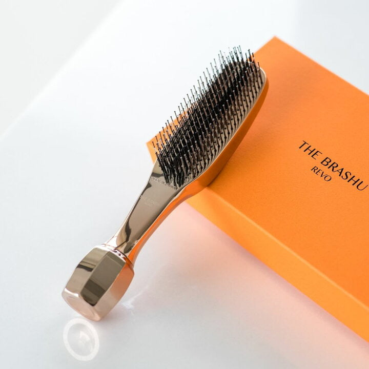 DR SCALP Zeus II Scalp Care & Anti-Hair Loss Massage Brush – Japan, Dry & Wet Use, Gift Box Set