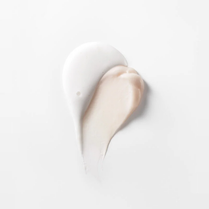 Clé de Peau Beaute 
CPB SOFTENING CLEANSING FOAM 125ml