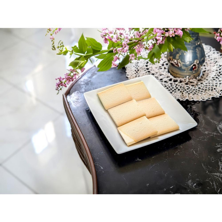 Sanritsu Couque D'asses White Chocolate Sandwich Cookies 12 pieces Yui mart