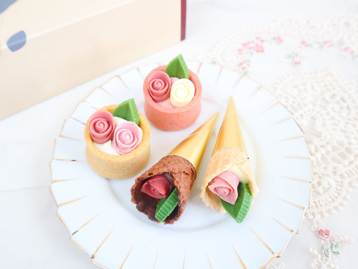 【Pre-Order】Karendo TOKYO Tarte & Cone Fleurie Rose Chocolate Set – 4 Pieces Karendo
