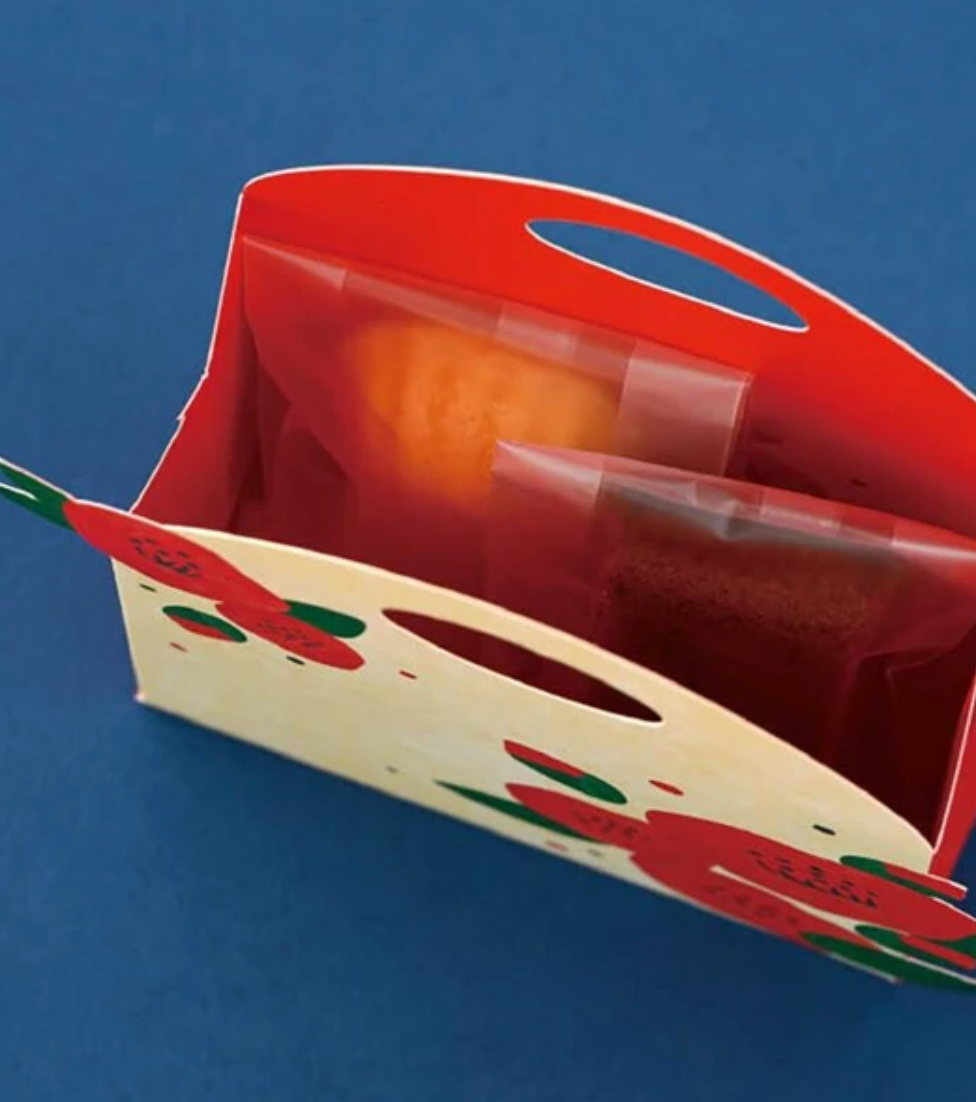 HEADS Japanese Camellia Paper Gift Bag – Small HEADS