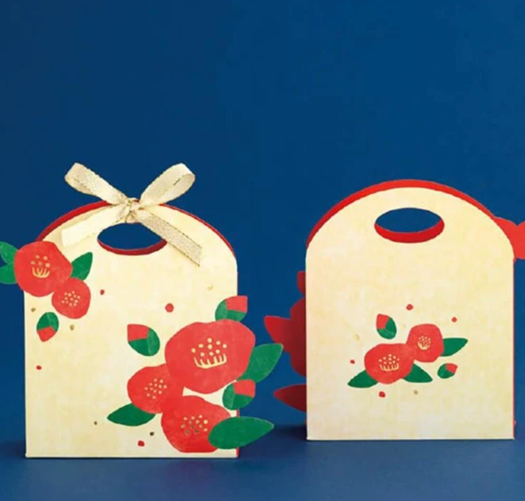 HEADS Japanese Camellia Paper Gift Bag – Small HEADS