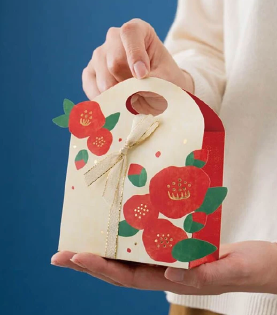 HEADS Japanese Camellia Paper Gift Bag – Small HEADS