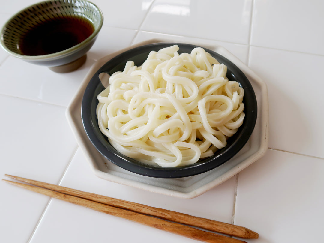 KOKUBO COOK large flat colander serving example