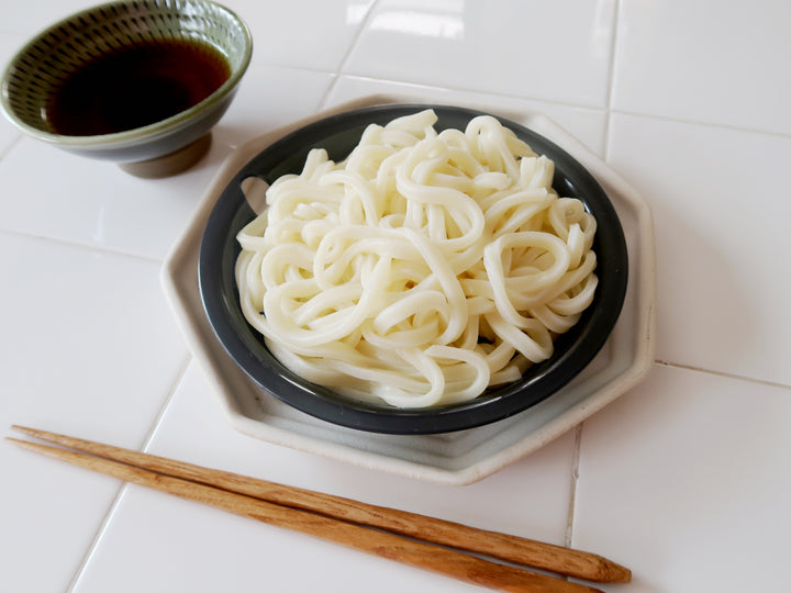 KOKUBO COOK large flat colander serving example