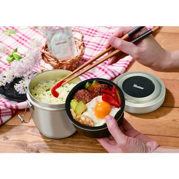 Skater 800ml donburi lunch jar two tier inner container detail