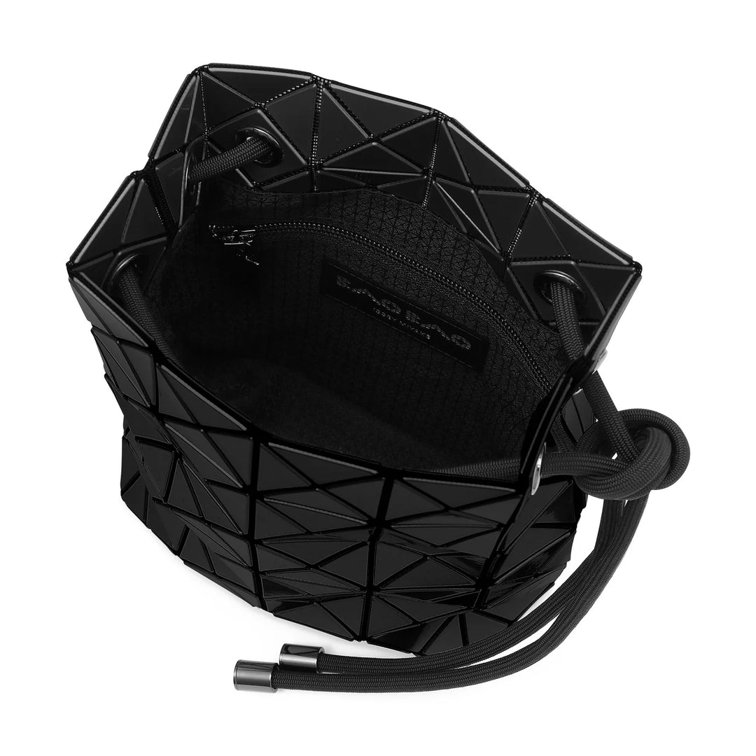 BAO BAO ISSEY MIYAKE WRING Black drawstring bag interior pocket view