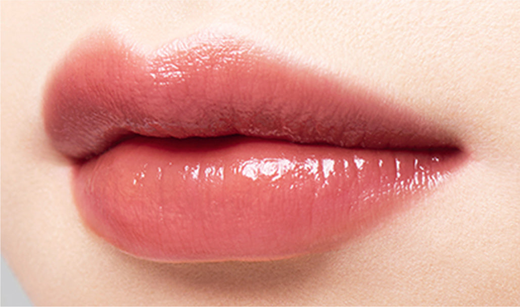 OPERA Lip Tint N 11 Fig close-up color texture