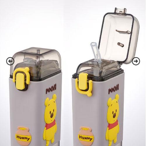 Skater Pooh square straw bottle 450ml open lid close-up