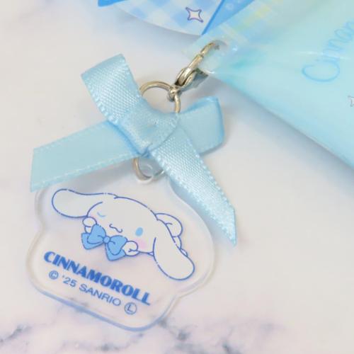 Sanrio Cinnamoroll hand cream removable ribbon charm detail
